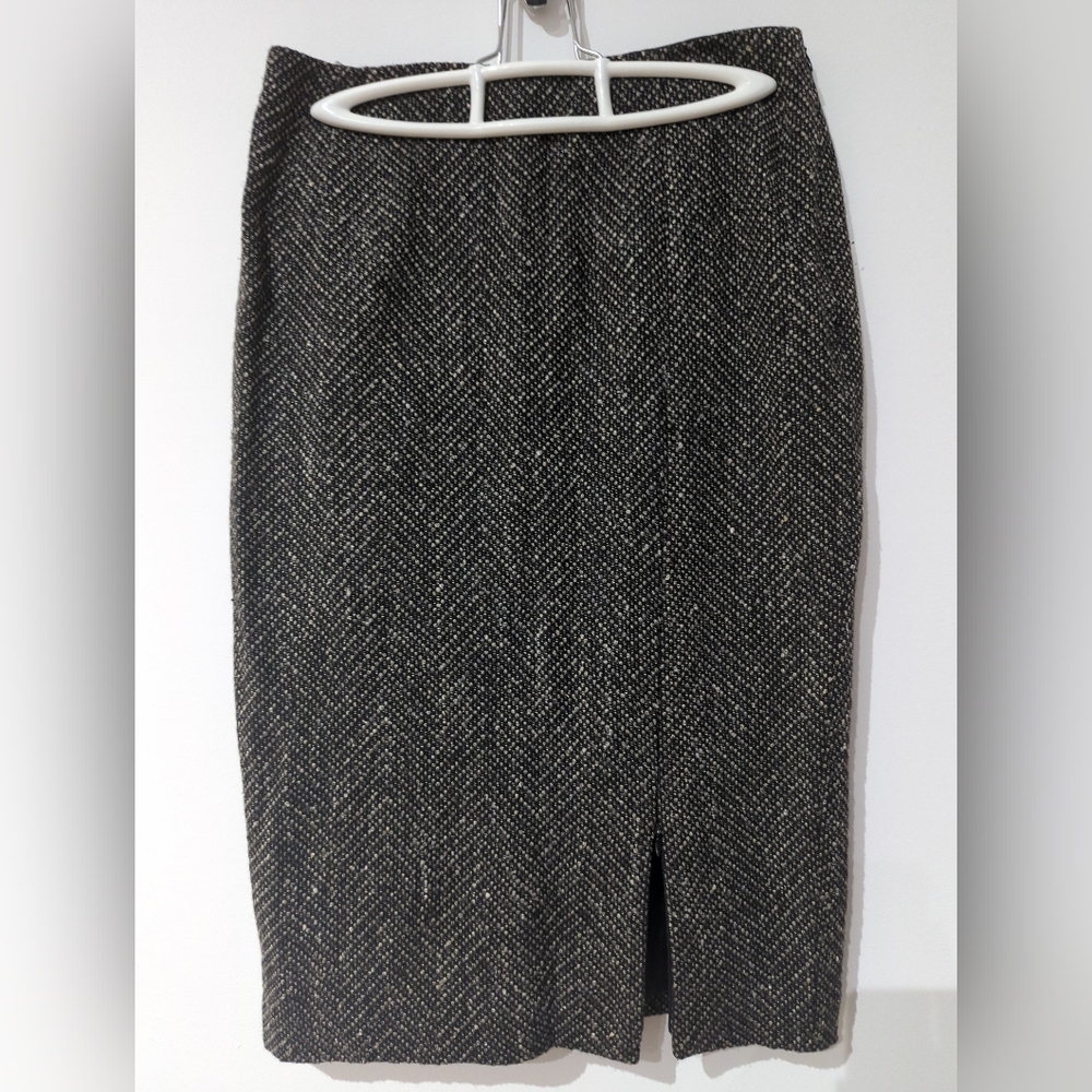Midi pencil skirt